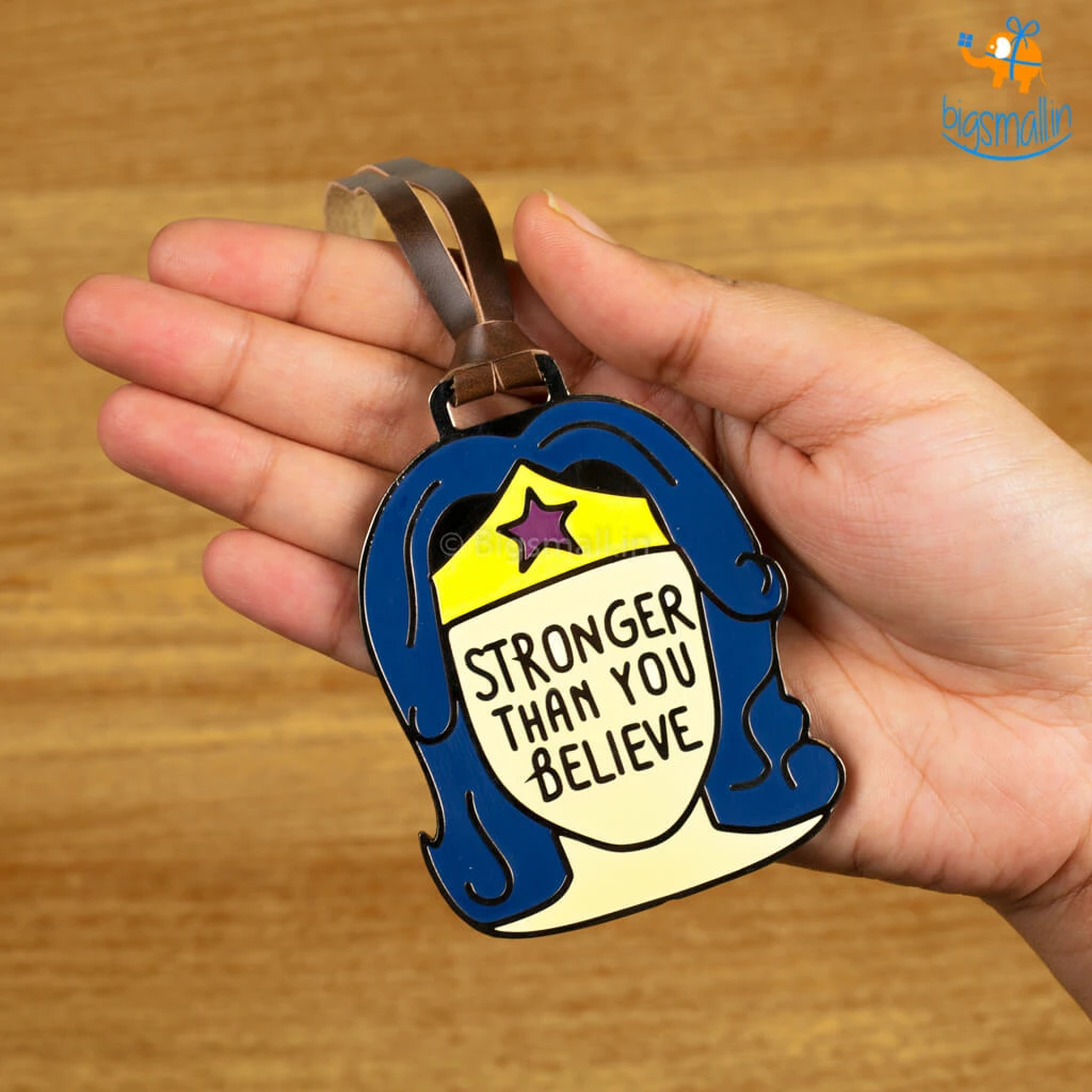 Bigsmall_piu Wonder Woman Luggage Tag