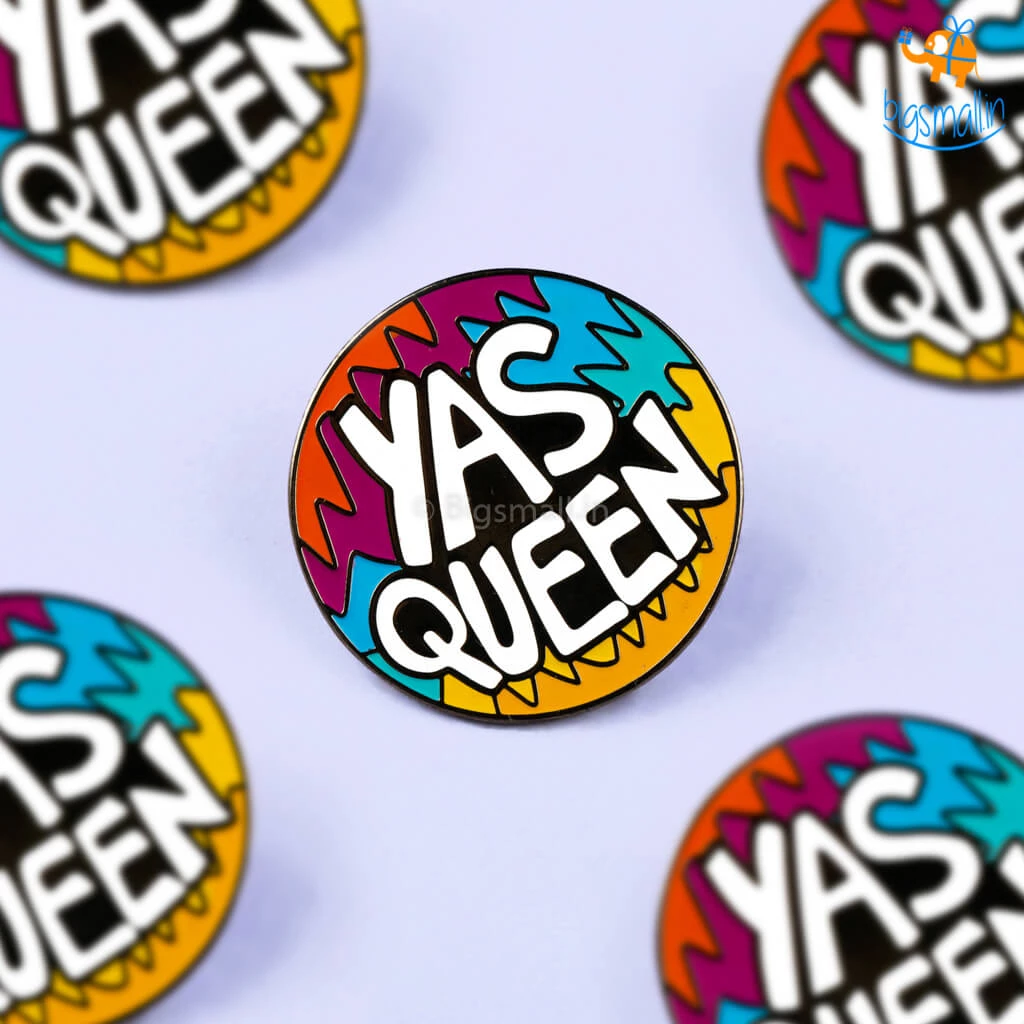 Bigsmall_piu All Of It Yas Queen Lapel Pin